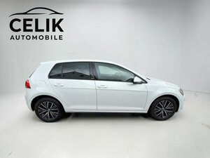 VW Golf VII Lim. 2.0 TDI DSG Allstar BMT 189.000 km 10.990 &euro; Neckarsulm 74172