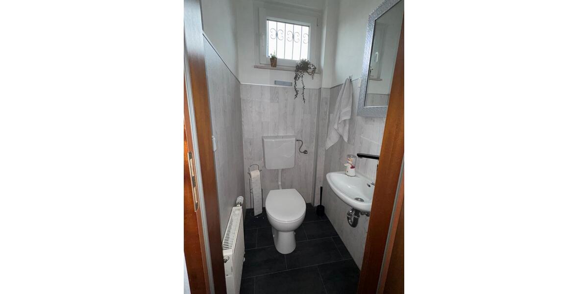 Bungalow Stadthagen - 6 Zimmer, 130 m&sup2;, 315.000&euro; | Angebot:26409962