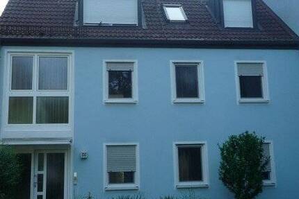 ein gepflegtes 3 Familienhaus in FürthStadeln zu Verkaufen!!! 9 zimmer