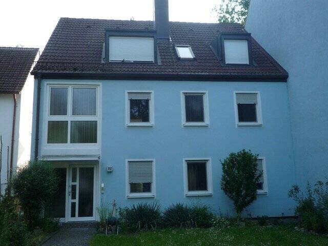 ein gepflegtes 3 Familienhaus in FürthStadeln zu Verkaufen!!! 9 zimmer