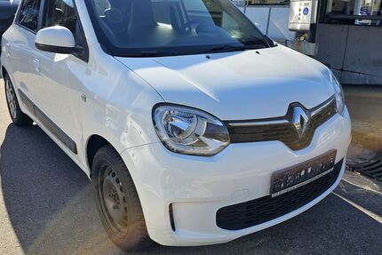 Renault Twingo 84.000 km 7.878 &euro; Geislingen an der Steige 73312
