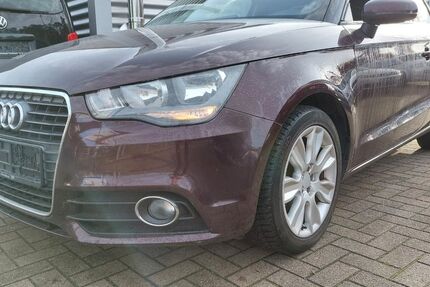 Audi A1 180.000 km 6.950 &euro; Schlangen 33189