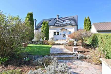 Haus Bad Waldsee - 6 Zimmer, 182 m&sup2;, 929.000&euro; | Angebot:26683489