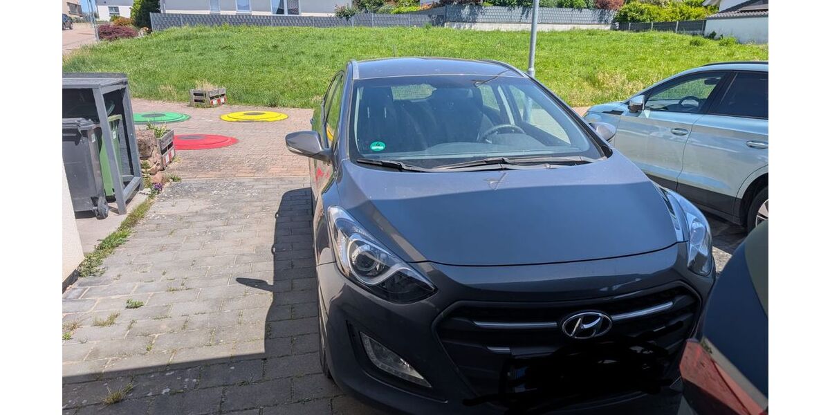 Hyundai i30 150.000 km 9.700 &euro; Insheim 76865