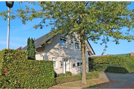 Freistehendes Einfamilienhaus zu Miete mit EBK 5 zimmer