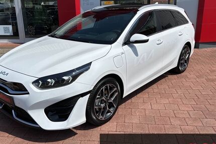 Kia ceed Sportswagon 21.000 km 27.900 € Auggen 79424