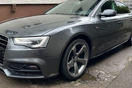 Audi A5 119.900 km 15.790 € Neu-Ulm (Pfuhl) 89233
