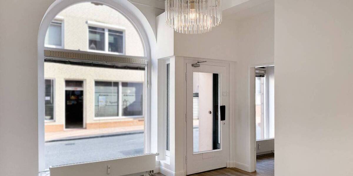 Gewerbeobjekt Itzehoe - 2 Zimmer, 35 m&sup2;, 350&euro; | Angebot:26026504