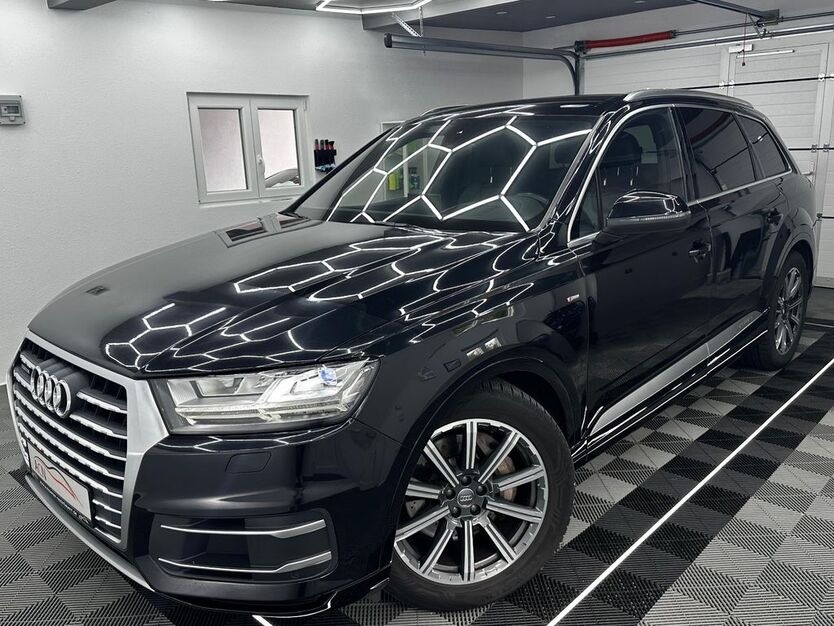 Audi Q7 133.968 km 39.250 € Altdorf 84032