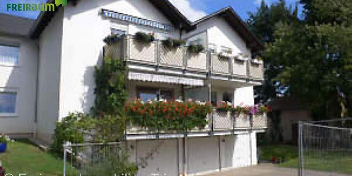 Etagenwohnung Hetzerath - 3 Zimmer, 91 m&sup2;, 185.000&euro; | Angebot:25674305