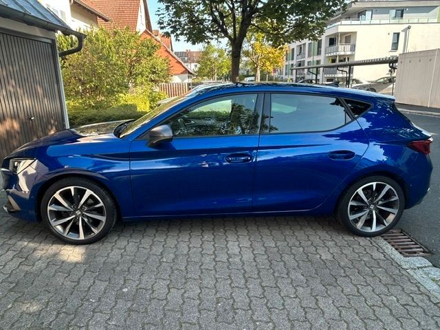 Seat Leon 52.150 km 19.980 &euro; Fürth 90768