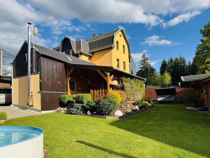 Haus zum Kaufen in Mittelbach bei Chemnitz 415.000 € 300 m²