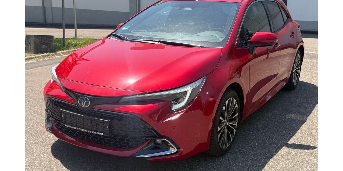 Toyota Corolla 32.000 km 21.799 &euro; Lahr 77933