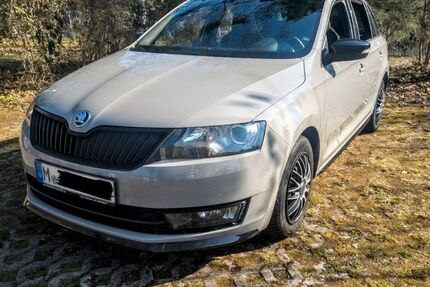 Skoda Rapid 126.245 km 11.999 &euro; Neubiberg 85579