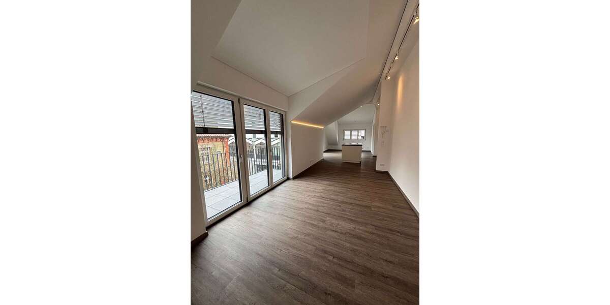 Etagenwohnung Blaubeuren - 2.5 Zimmer, 97 m&sup2;, 1.390&euro; | Angebot:25498613