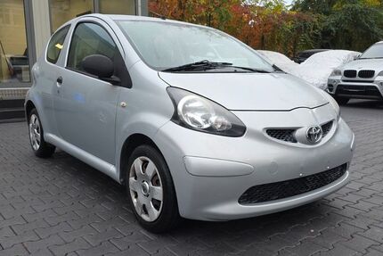 Toyota Aygo (X) 58.445 km 2.499 € Berlin 13581