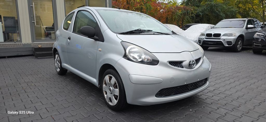 Toyota Aygo (X) 58.445 km 2.499 € Berlin 13581
