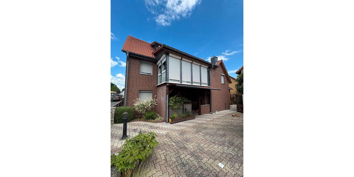 Mehrfamilienhaus, Wohnhaus Algermissen - 12 Zimmer, 230 m&sup2;, 420.000&euro; | Angebot:26943892