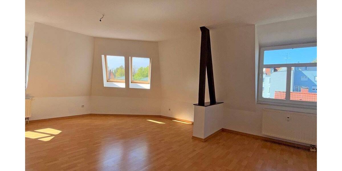 Etagenwohnung Halle Giebichenstein - 2 Zimmer, 63 m&sup2;, 600&euro; | Angebot:26345412