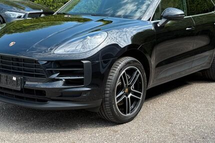 Porsche Macan 77.594 km 41.995 &euro; Harrislee 24955