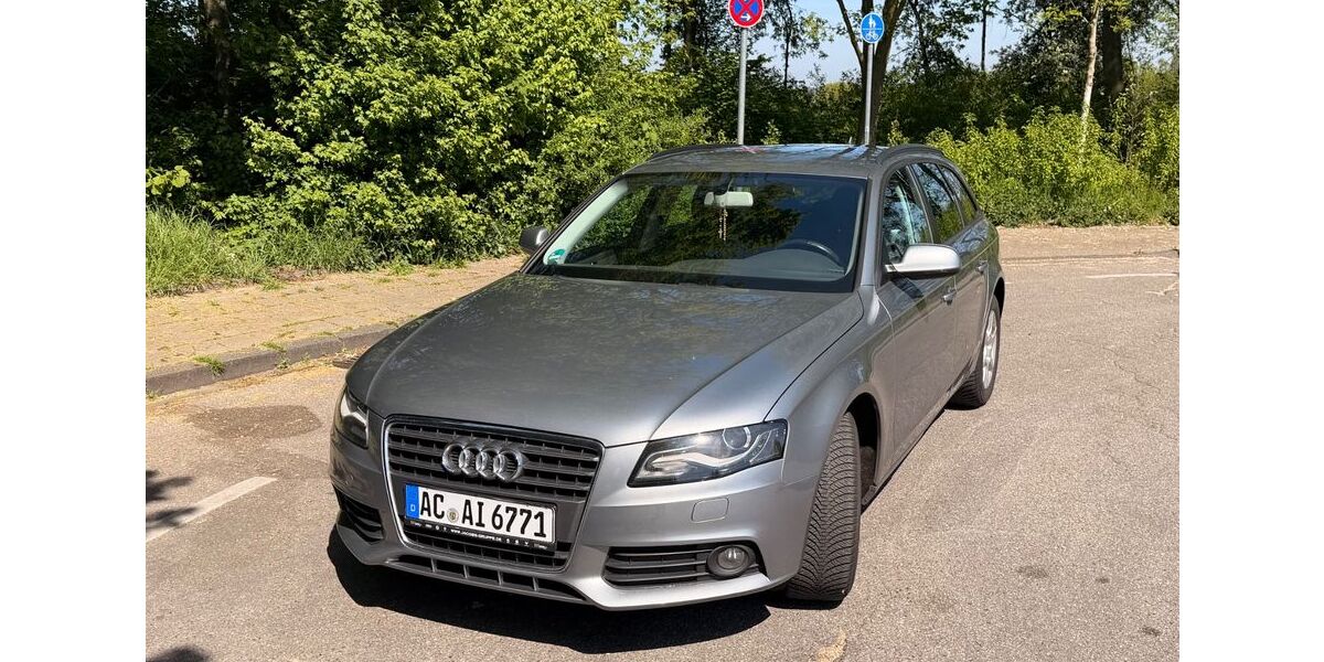 Audi A4 271.000 km 5.650 &euro; Aachen 52080