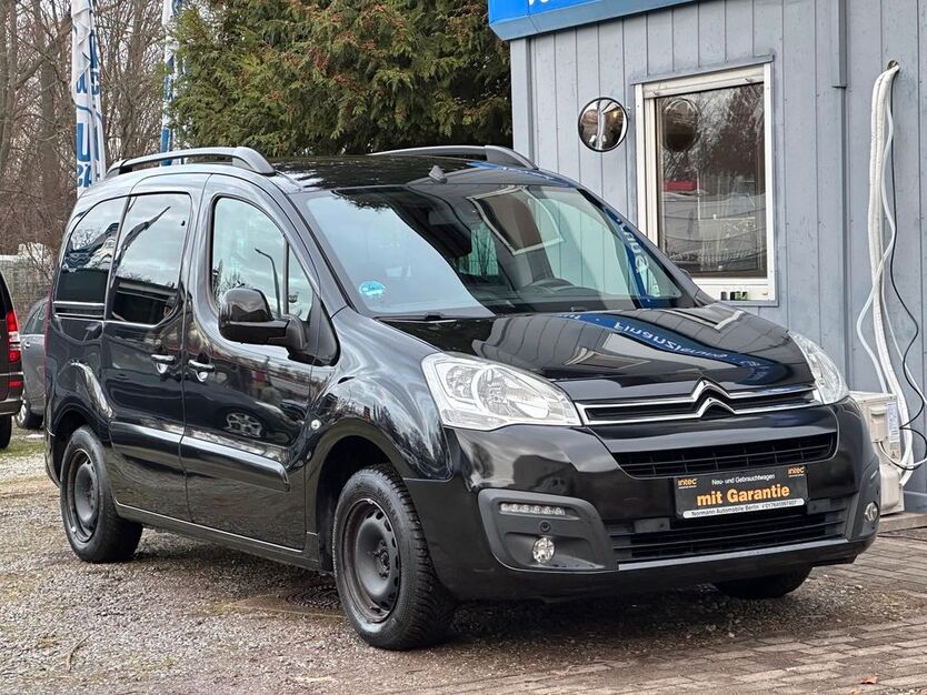 Citroen Berlingo 74.609 km 10.990 € Berlin 13088
