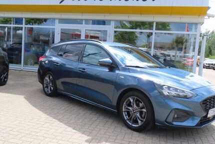 Ford Focus 48.024 km 17.490 &euro; Schwerin 19057