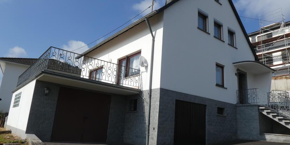 Achtung junge Familie - Freistehendes Wohnhaus mit 2 Garagen und großen Terrassen in Fell - Einfamilienhaus Fell | Angebot:27076370