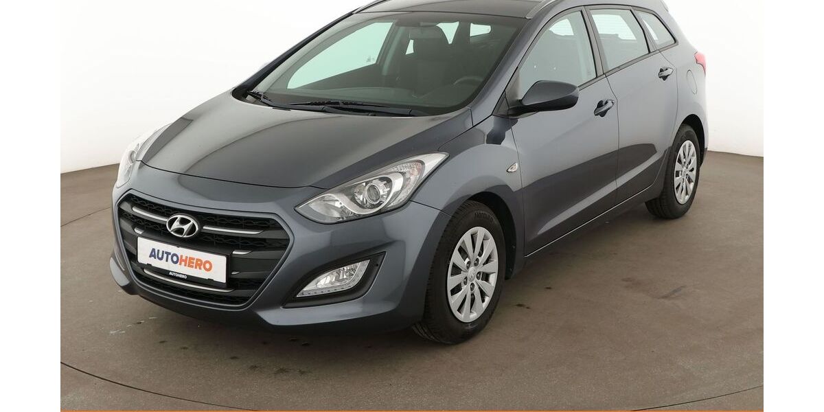 Hyundai i30 92.252 km 9.830 &euro; Dresden 01187