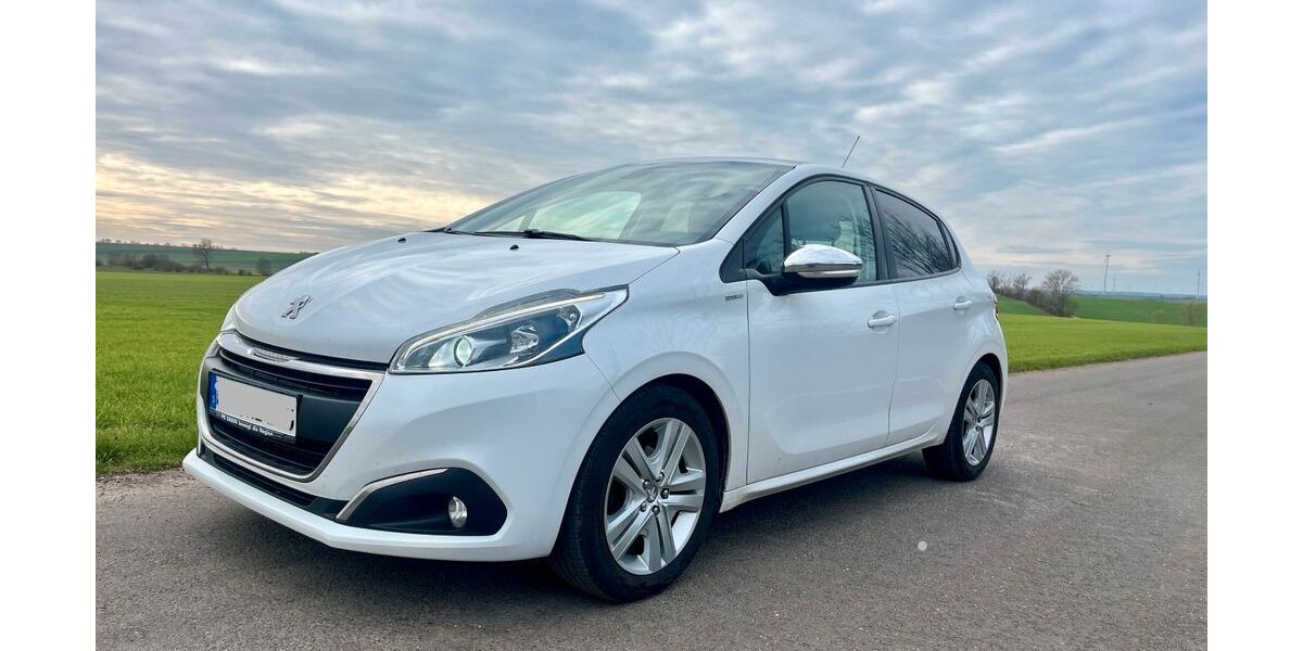 Peugeot 208 140.300 km 5.500 &euro; Ballhausen 99955