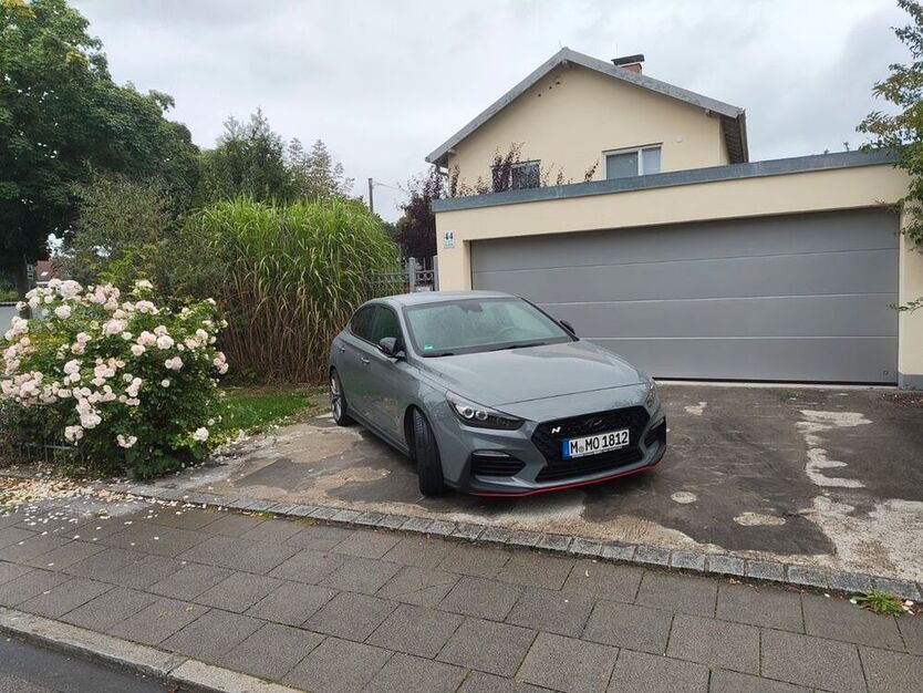 i30