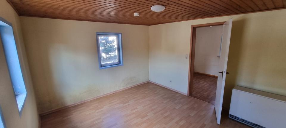 Bauernhaus, Landhaus Königheim - 6 Zimmer, 97 m&sup2;, 89.000&euro; | Angebot:25383042