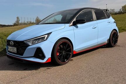 Hyundai i20 22.000 km 27.990 &euro; Niefern-Öschelbronn 75223
