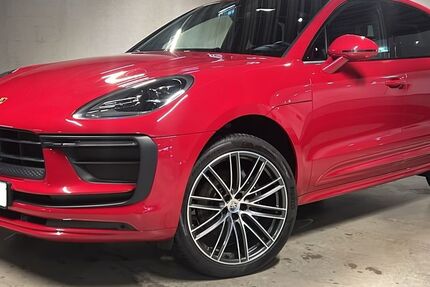 Porsche Macan 35.700 km 67.890 &euro; Raubling 83064