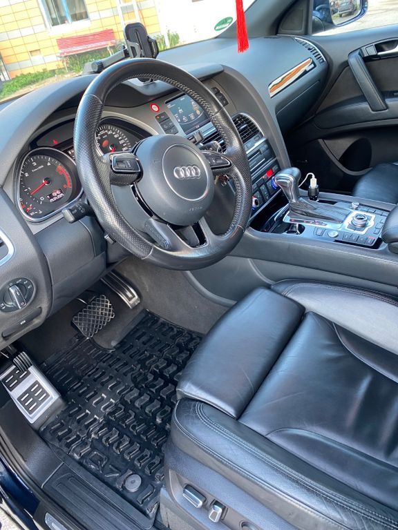 Audi Q7 158.000 km 24.900 € Munchen 80939