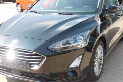 Ford Focus 58.865 km 19.895 € Staßfurt 39418
