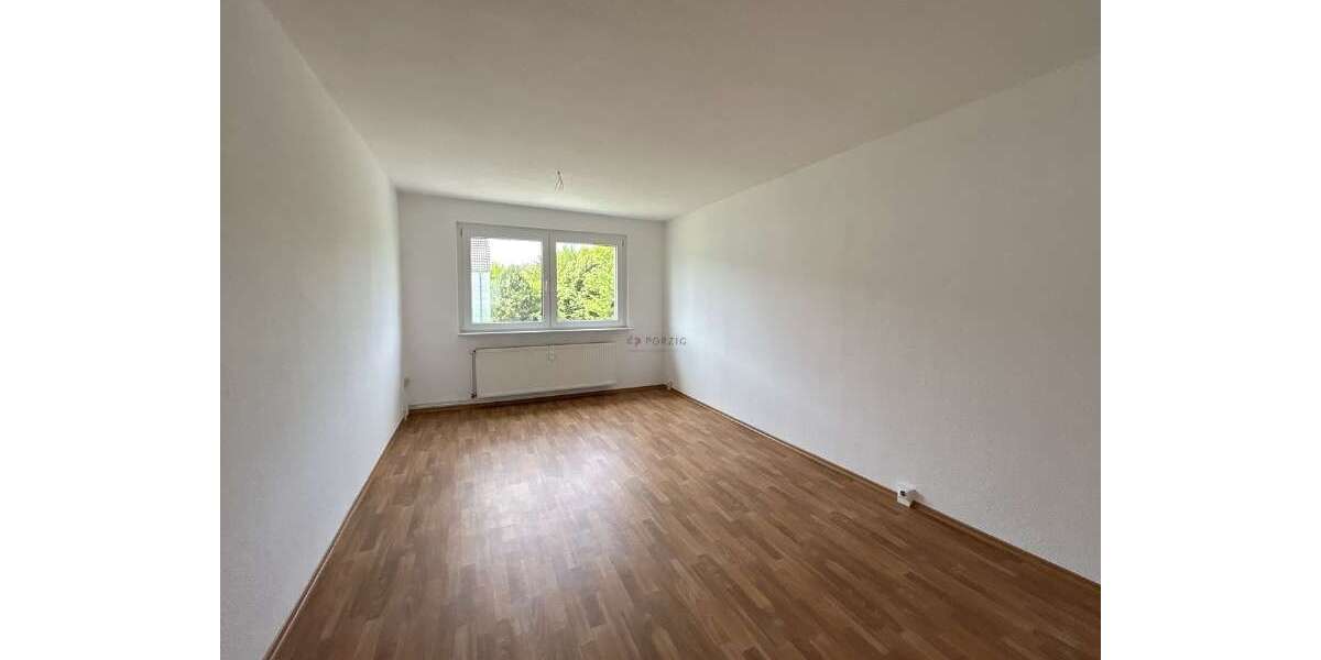Etagenwohnung Bad Sülze - 3 Zimmer, 70 m&sup2;, 314&euro; | Angebot:26493752
