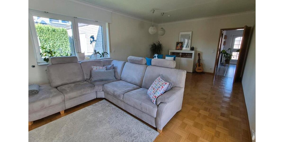 Bungalow Kirchlengern - 4 Zimmer, 110 m&sup2;, 320.000&euro; | Angebot:26302979