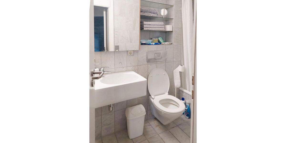 Einfamilienhaus Ettlingen - 6 Zimmer, 250 m&sup2;, 2.350&euro; | Angebot:26688722