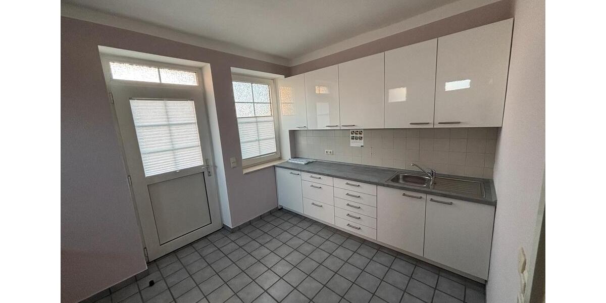 Gewerbeobjekt Hille - 1.400&euro; | Angebot:26228122