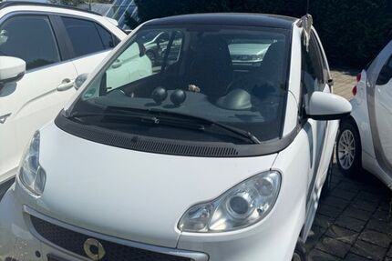Smart ForTwo 73.000 km 4.900 &euro; Stuttgart 70563