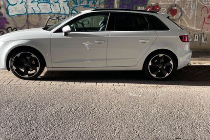 Audi A3 162.400 km 10.999 &euro; Osnabrück 49084