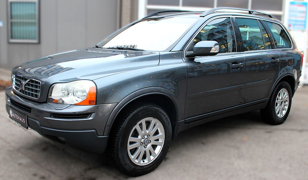 Volvo XC90 300.000 km 7.700 &euro; München 80636