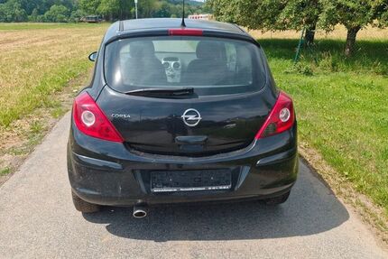 Opel Corsa 150.000 km 2.700 &euro; Greifenstein 35753
