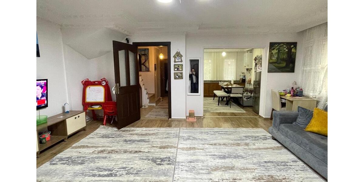 Villa Troisdorf Bergheim - 5 Zimmer, 240 m&sup2;, 205.000&euro; | Angebot:24853899