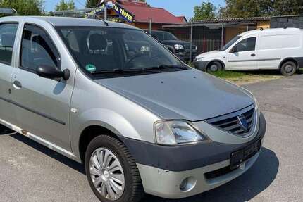 Dacia Logan 105.000 km 1.490 € Dahlewitz 15827