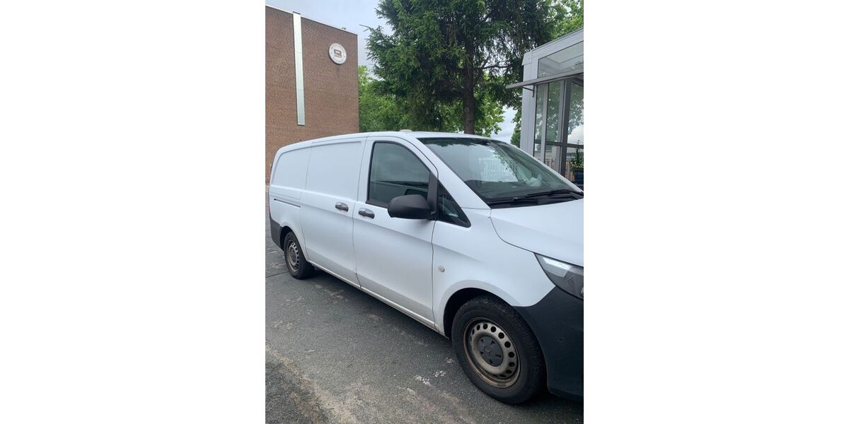 Mercedes-Benz Vito 209.000 km 9.900 &euro; Hamburg 20539