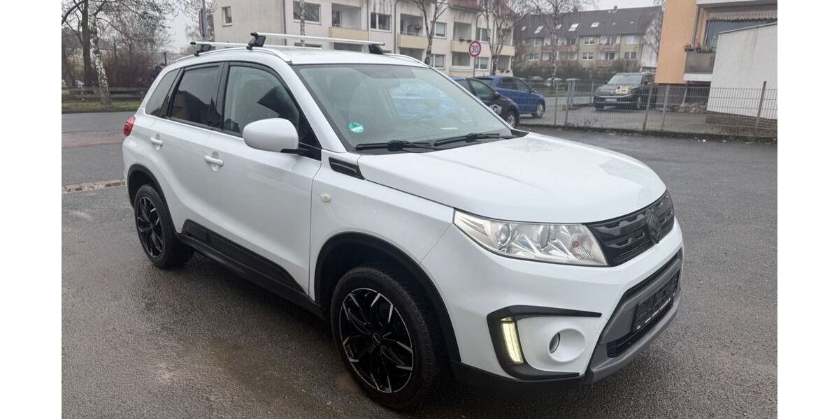 Suzuki Vitara 144.800 km 11.300 &euro; Garbsen 30827