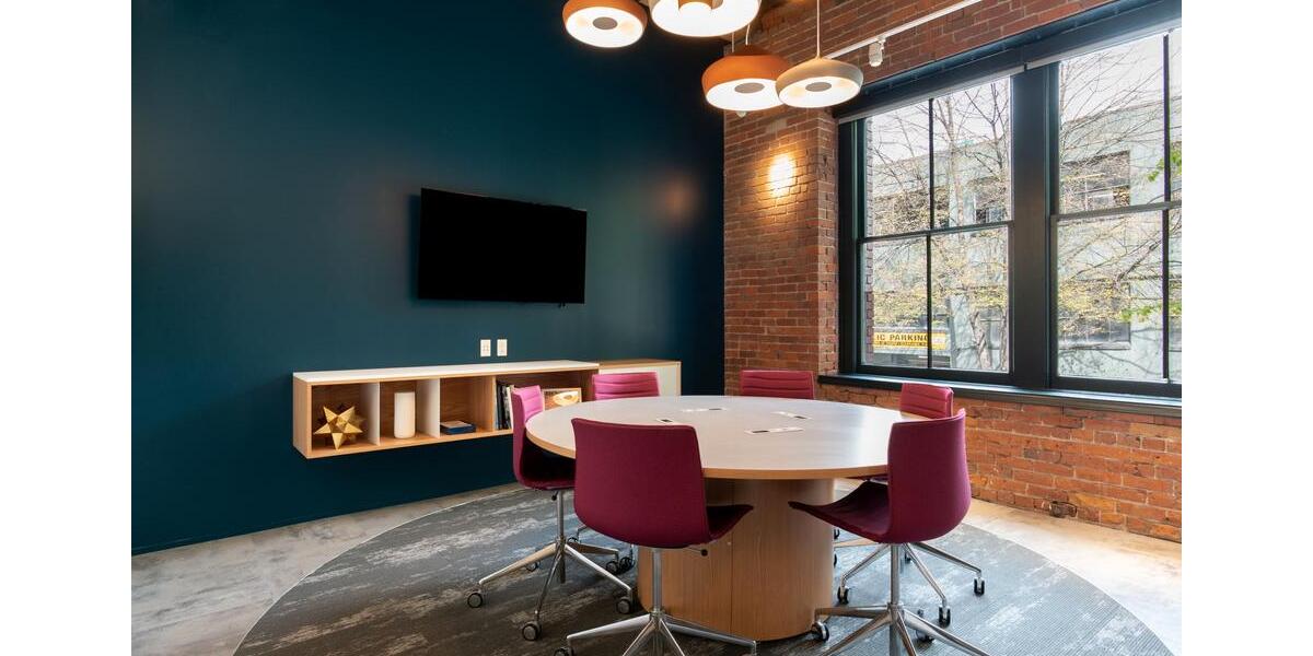 Mitgliedschaften für flexible Arbeitsplätze in Spaces Die Fabrik zimmer