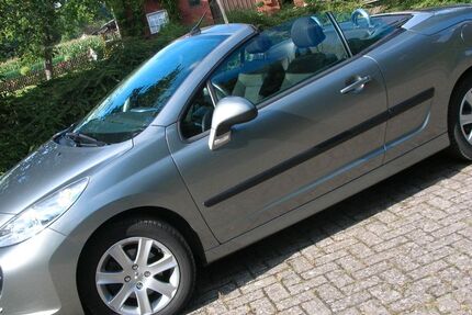 Peugeot 207 200.000 km 1.999 &euro; Porta Westfalica 32457